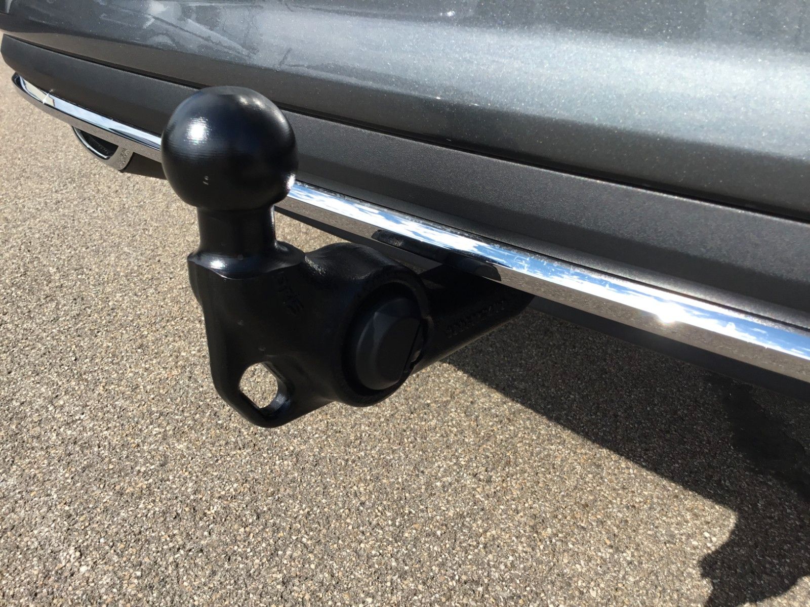 Fahrzeugabbildung SKODA Karoq 2.0l TSI DSG 4x4 Sportline+AHK+Matrix+Pano