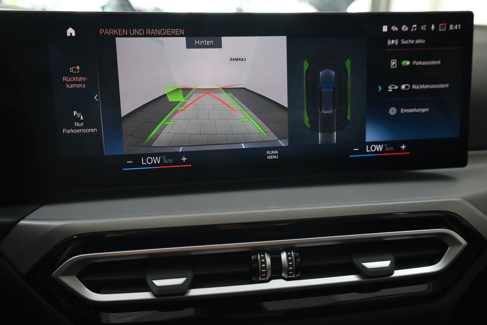 Fahrzeugabbildung BMW 330 e Touring,Leder,Navi,LED,Kamera,HUD, Curved