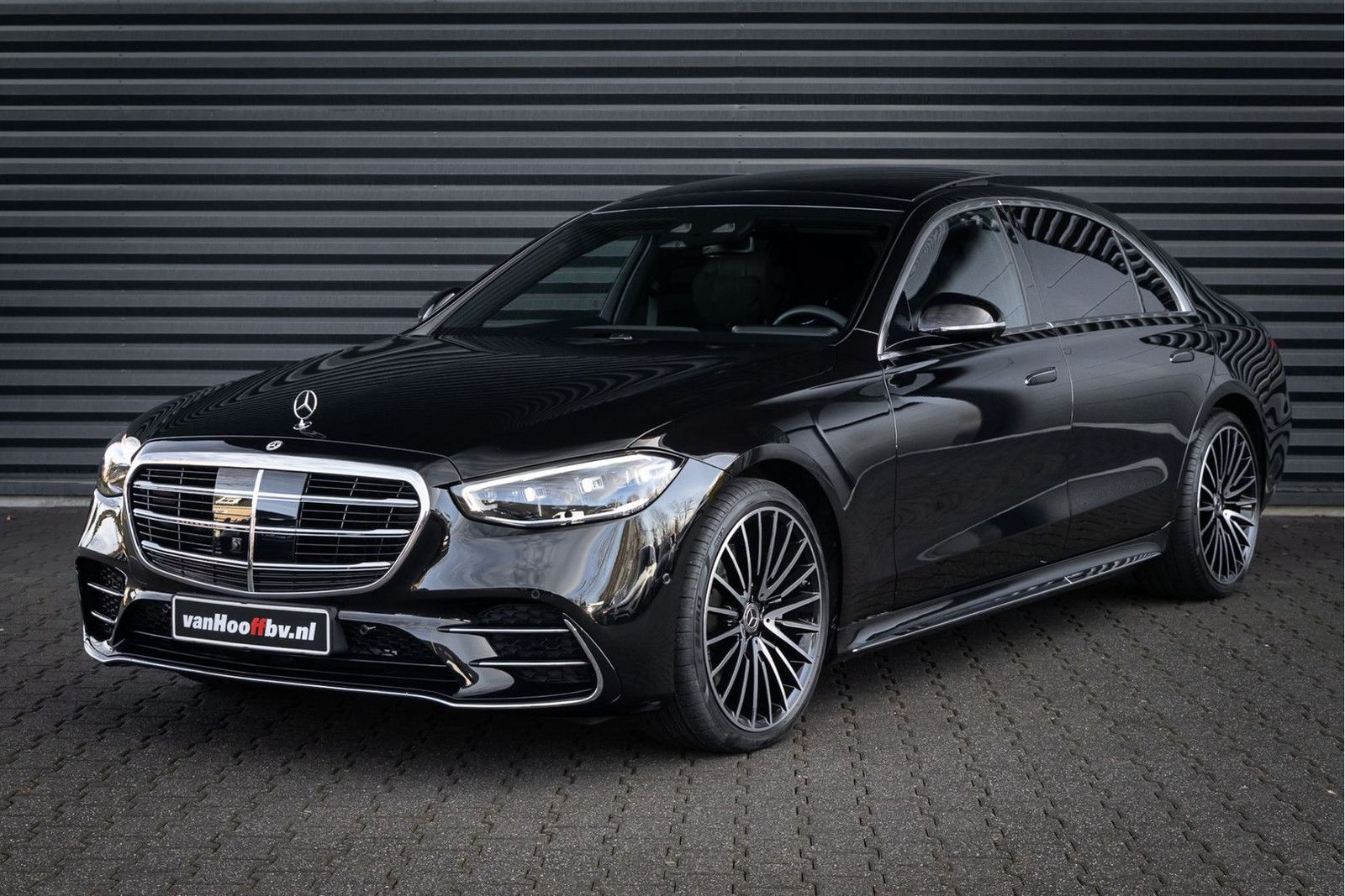 MERCEDES-BENZ S 450 450d 4MATIC Lang AMG Line Chauffeurspakket