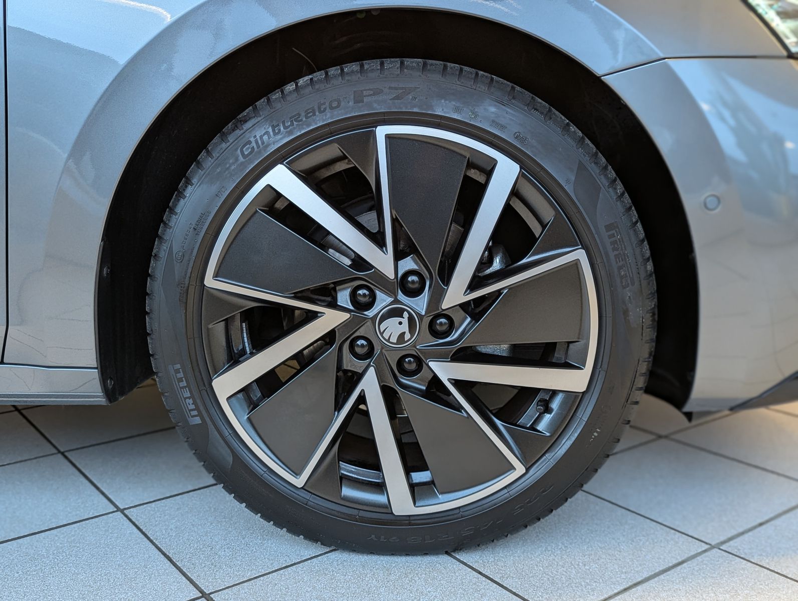 Изображение автомобиля SKODA Octavia 1.5 TSI Sportline Pano Martix Cam AHK