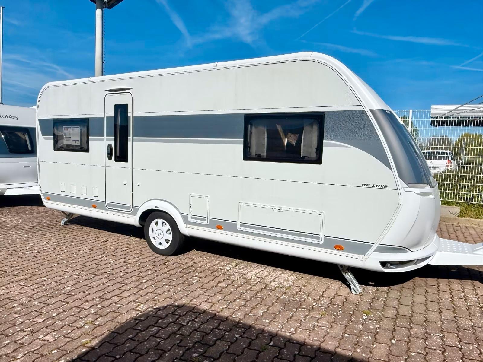 Hobby 515 UHL De Luxe -3.500€ jetzt sparen. Hubbett