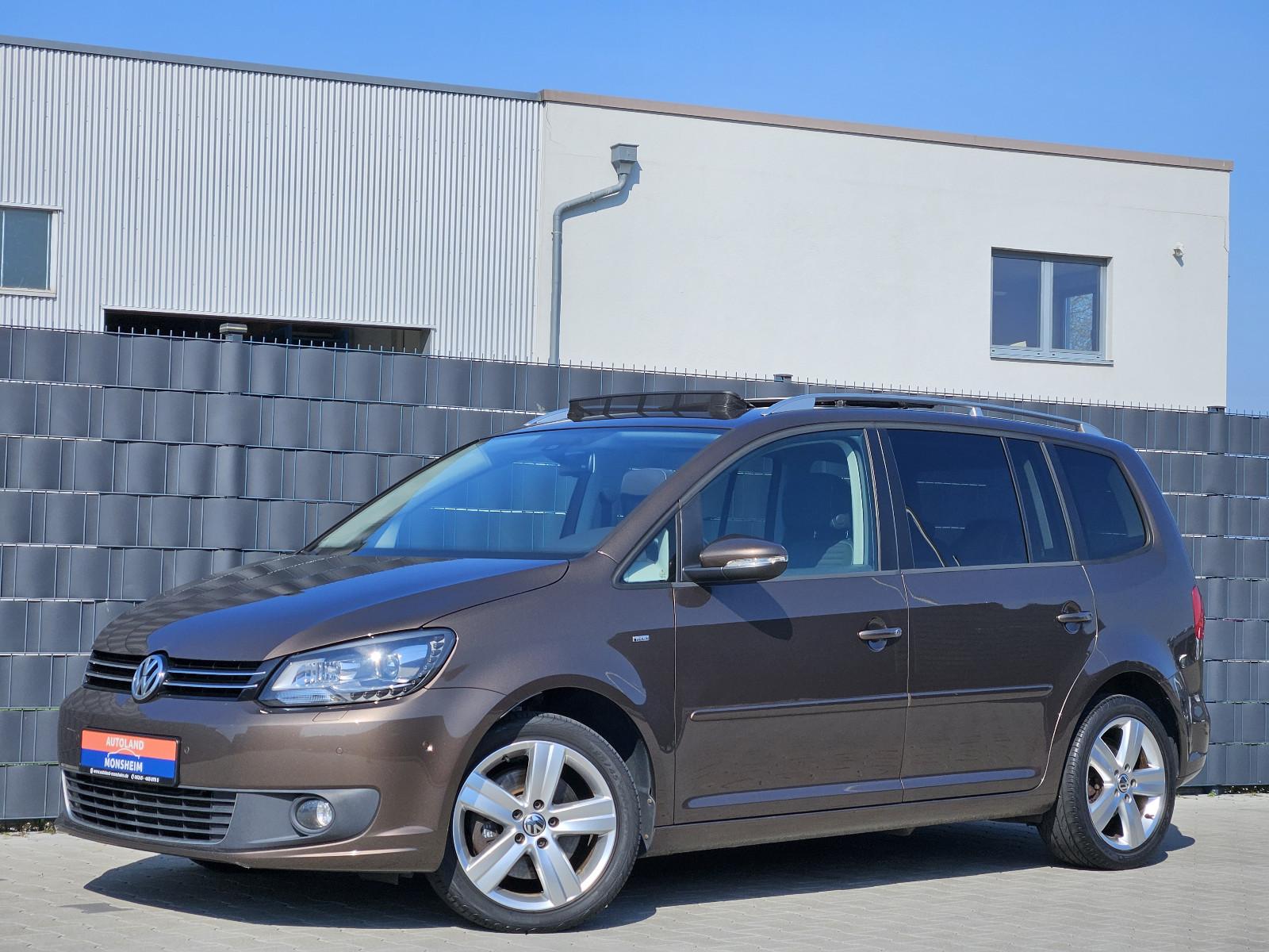 Volkswagen Touran 2.0 TDI CUP PANO NAV SHZ PDC Bi-XEN 1.HD