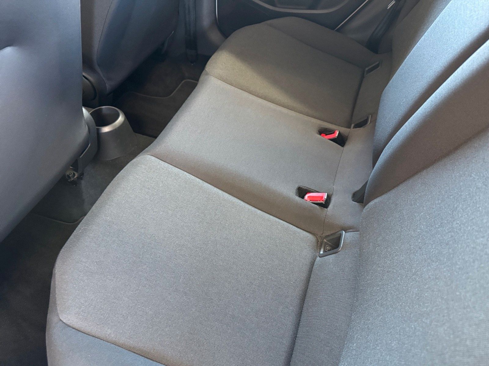 Fahrzeugabbildung Volkswagen up! move up! 1.0 MPI