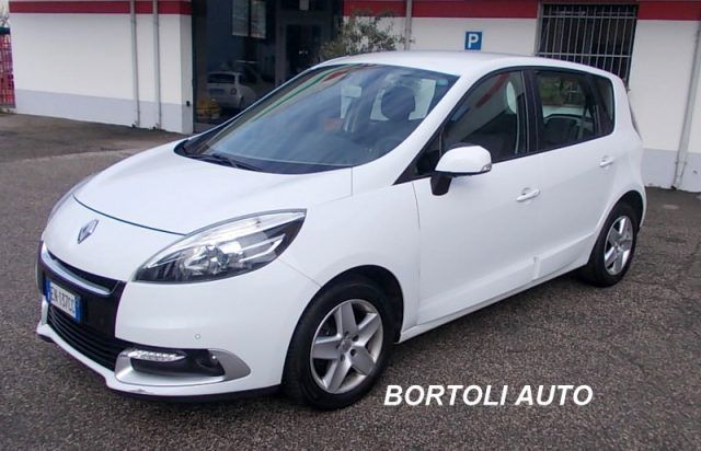 Renault RENAULT Scenic X-Mod 1.5 dCi 142.000 KM WAVE CON