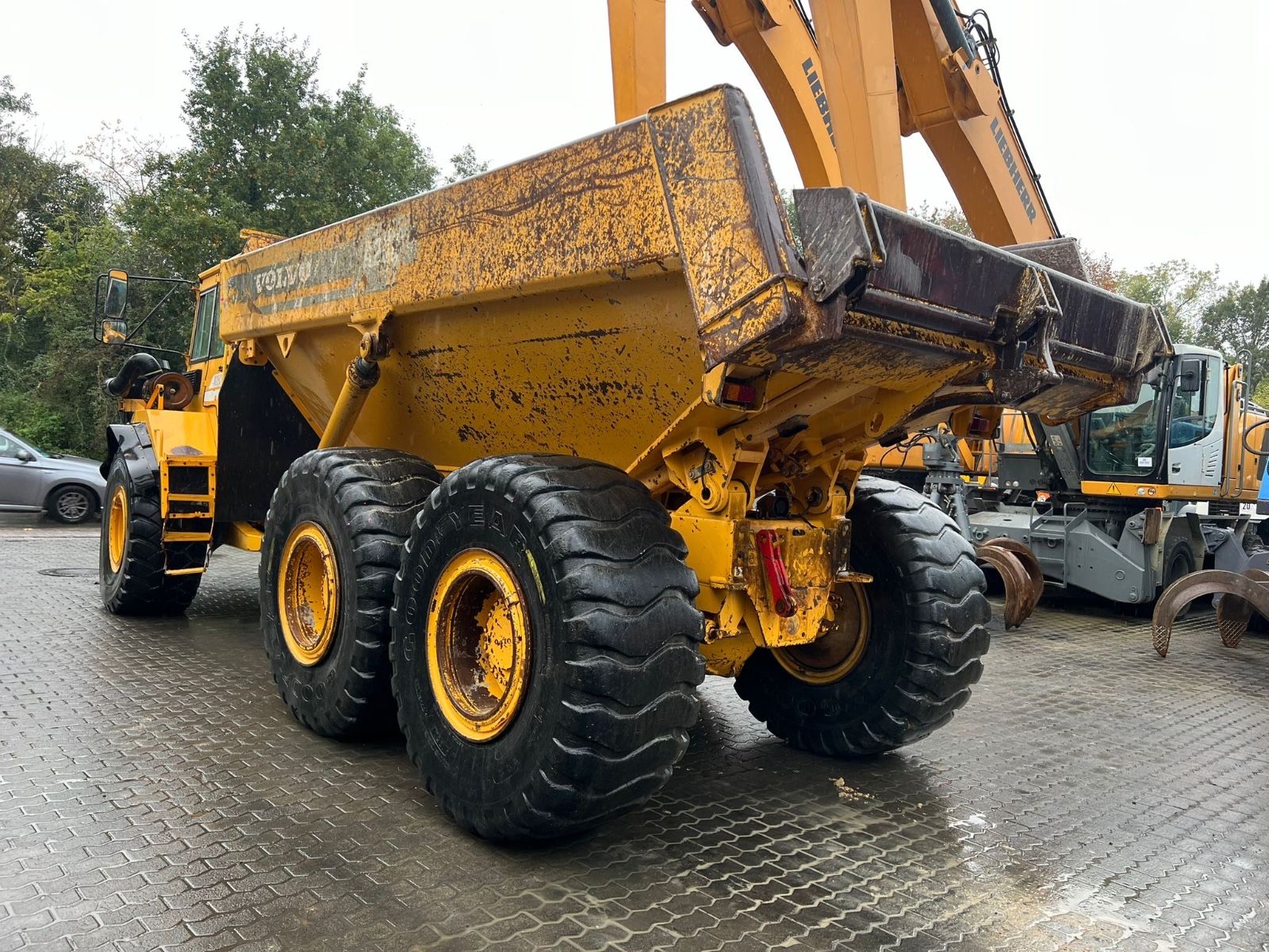 Fahrzeugabbildung Volvo A 25 C / Dumper /6x6 /