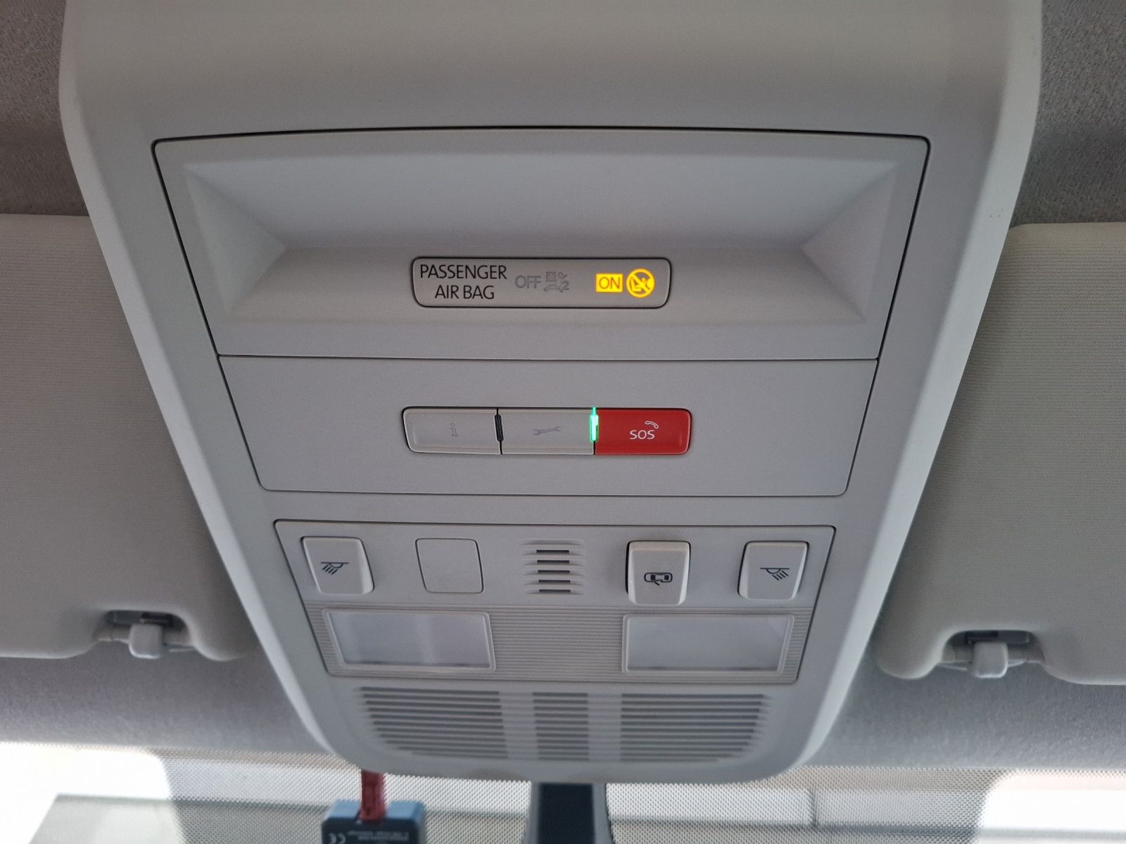 Fahrzeugabbildung Volkswagen T6 Transporter T6.1 DoKa LR Klima AHK