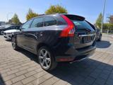 Volvo XC60 D4 Momentum AWD Aut Panorama Kamera AHK - Volvo XC60 in Aachen