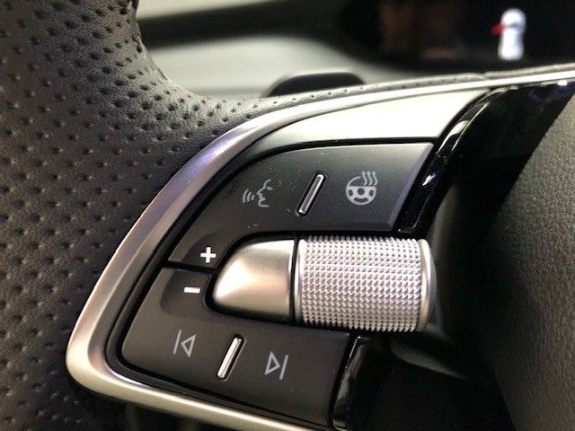 Fahrzeugabbildung SKODA Enyaq Coupe 85 Sportline 77 kWh AD AHK Navi Digi