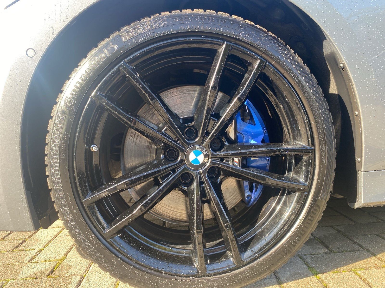 BMW 320d xDrive Tour LCI M Sport HUD Standhzg Pano H foto 3