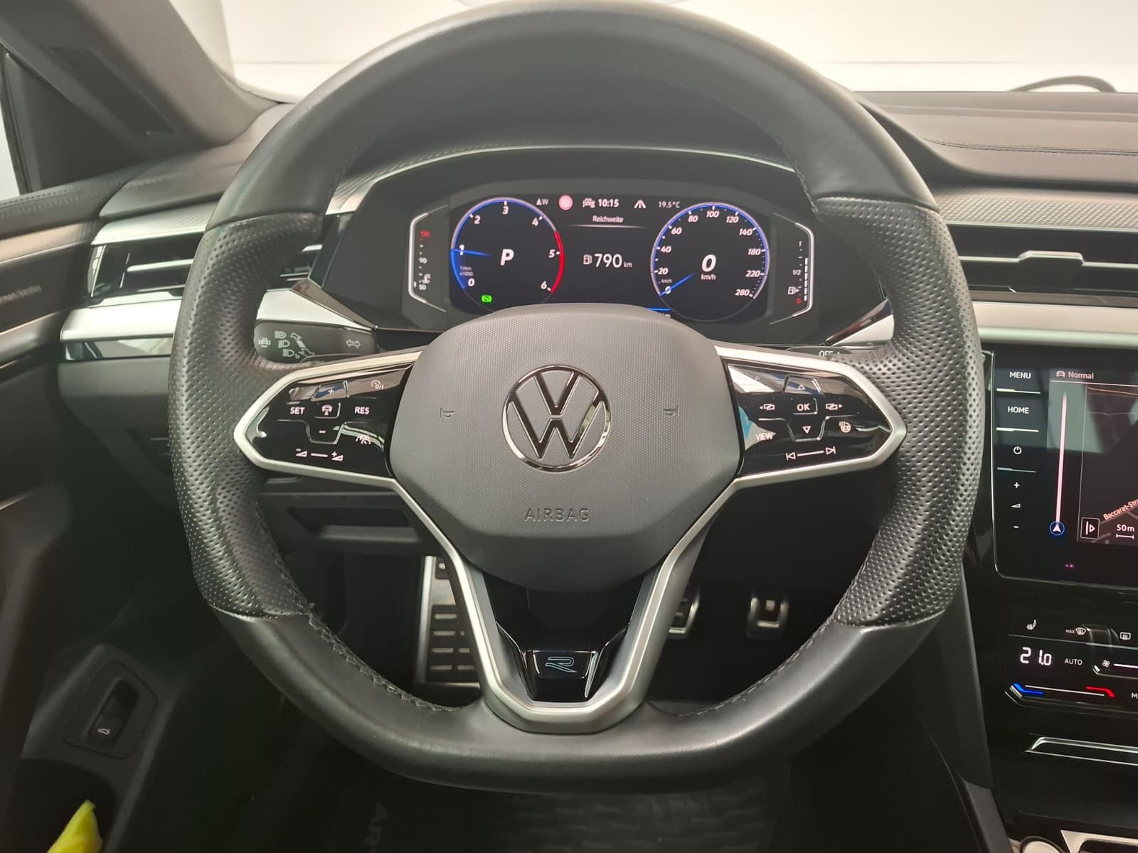 Fahrzeugabbildung Volkswagen Arteon Lim. R-Line 2.0 TDI DSG +IQ-Light +ACC