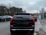 Volvo XC 60 XC60 Inscription AWD Allradantrieb - Volvo XC60 mit Diesel-Antrieb: Geländewagen
