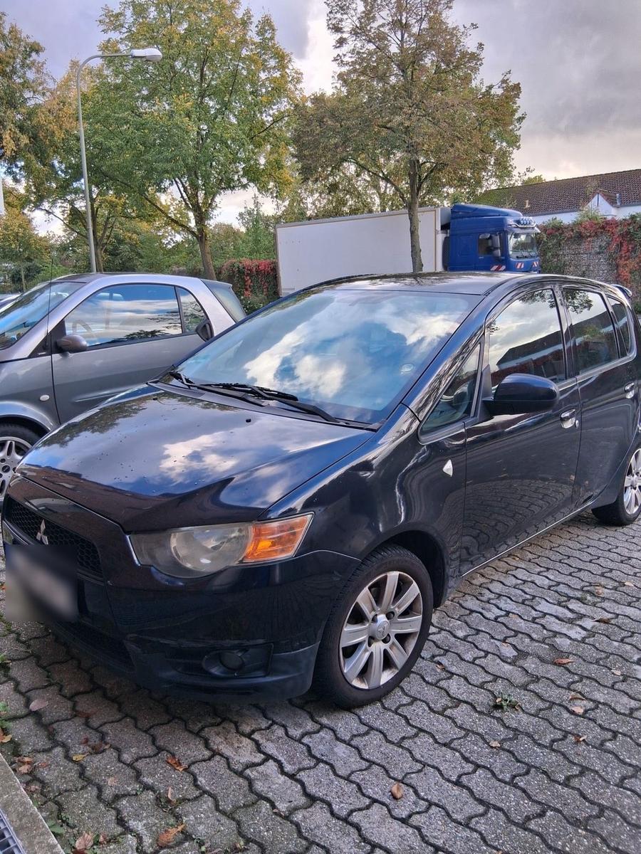 Mitsubishi Colt