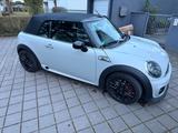 MINI Cabrio John Cooper Works - silberne MINI John Cooper Works Cabrio