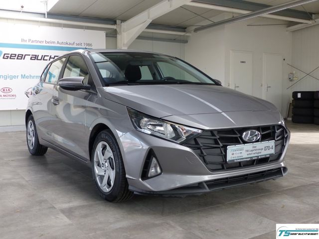 Hyundai i20 1.2 Pure 84PS Klima+Tempomat+Spurh.+TÜV Neu