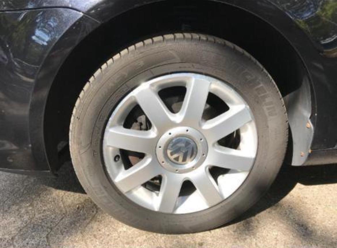 Volkswagen  2009 — photo 13