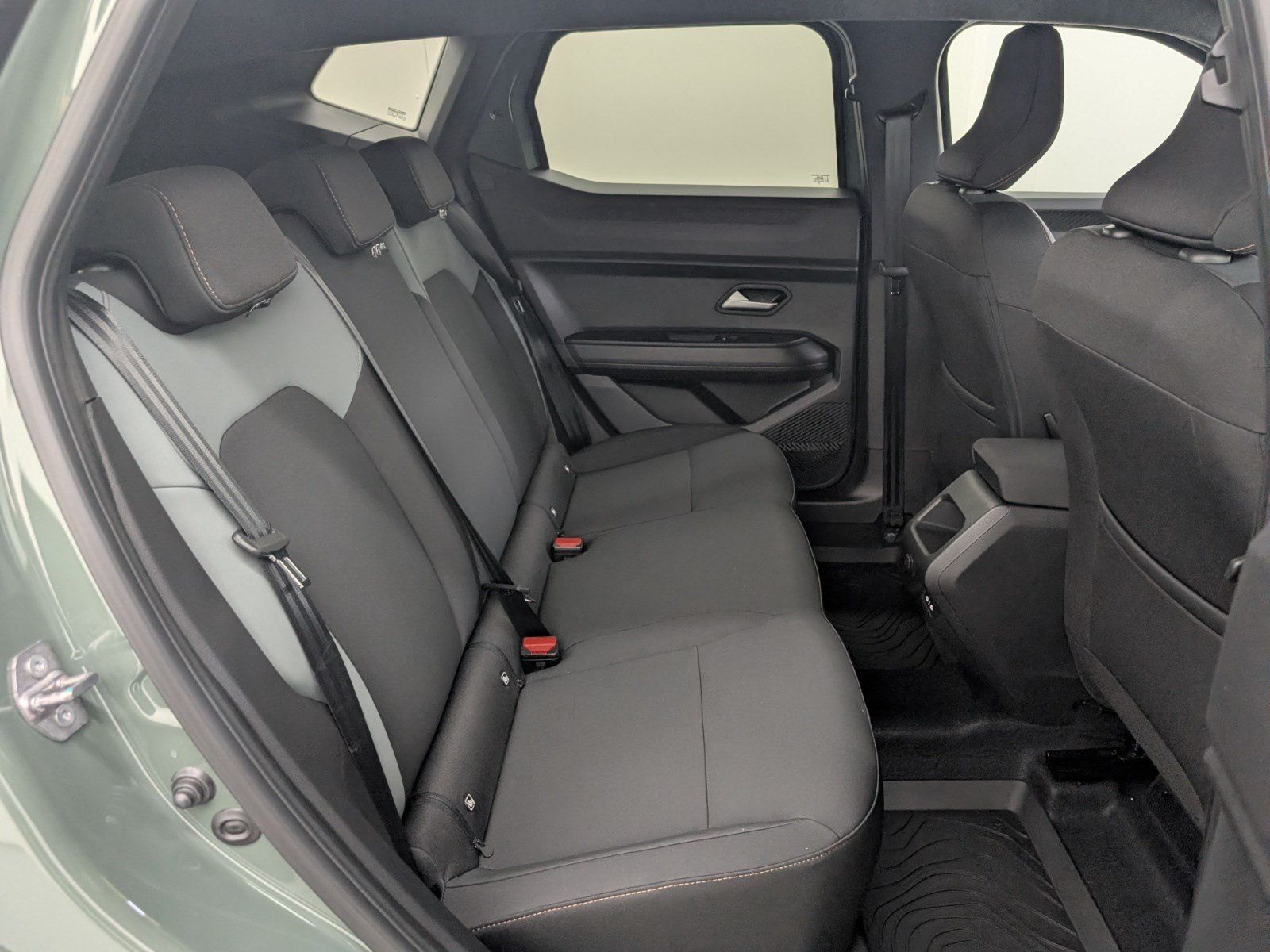 DACIA Duster  Extreme Hybrid-G 150 4x4 Technik – Bild 11