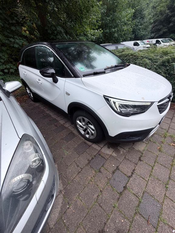 Image of Opel Crossland (X)