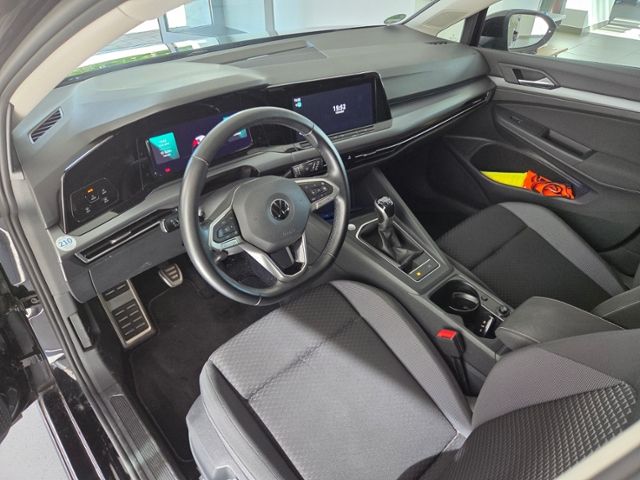 Golf VIII ACTIVE 1.0 TSI LED NAV APP PDC 8FACH A