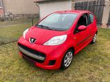 Peugeot 107 Automatik Tüv 1/28 Klima - Peugeot 107 von privat