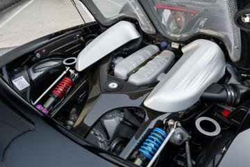 2006 Porsche CARRERA GT — миниатюра 48