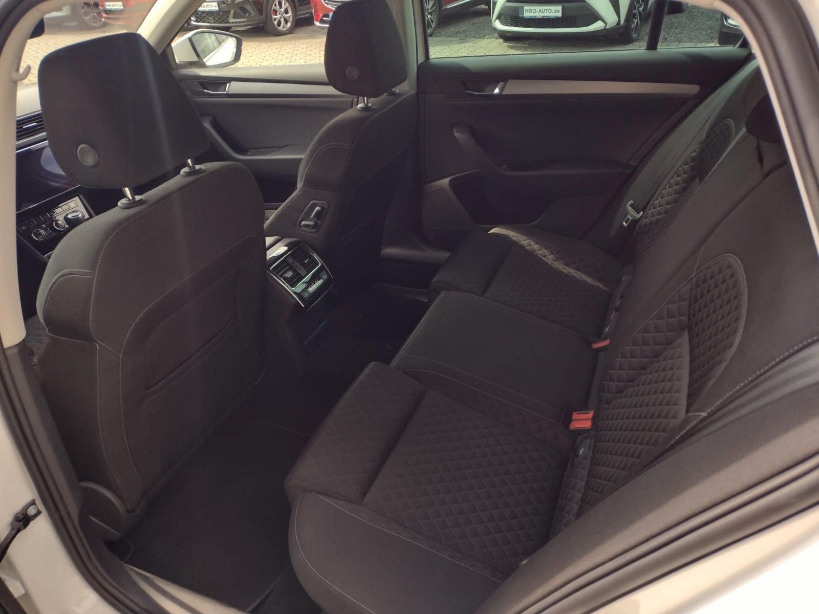 Skoda Superb (10/2018, Diesel)