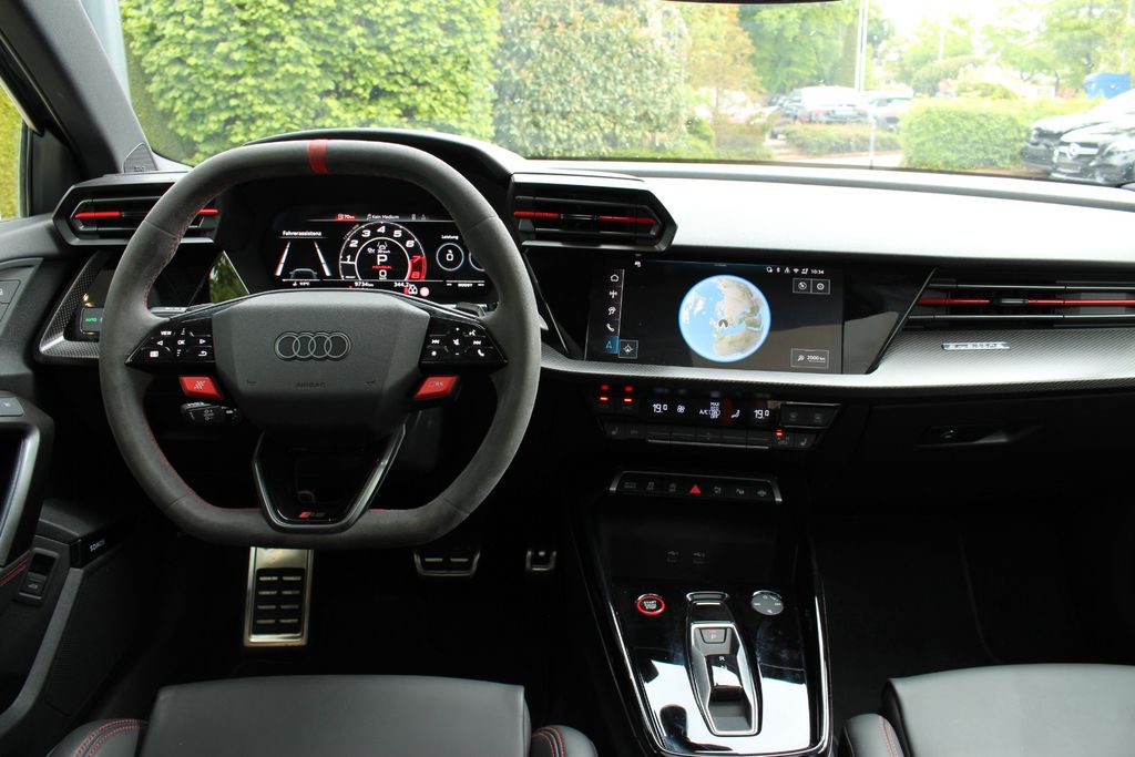 AUDI RS3 Sportback/RS DYNAMIK/ SONOS/ KOMFORT PRO AUDI RS3 Sportback/RS DYNAMIK/ SONOS/ KOMFORT PRO