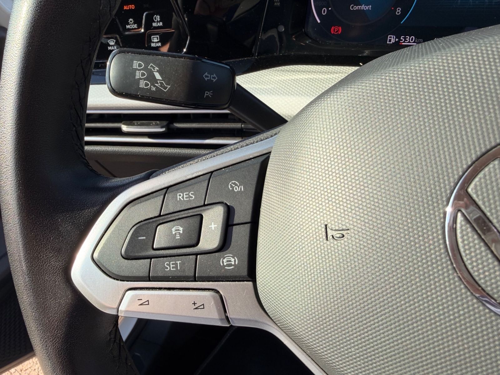 VW Golf VIII Variant Move AAC GZJR NAVI SHZ LED