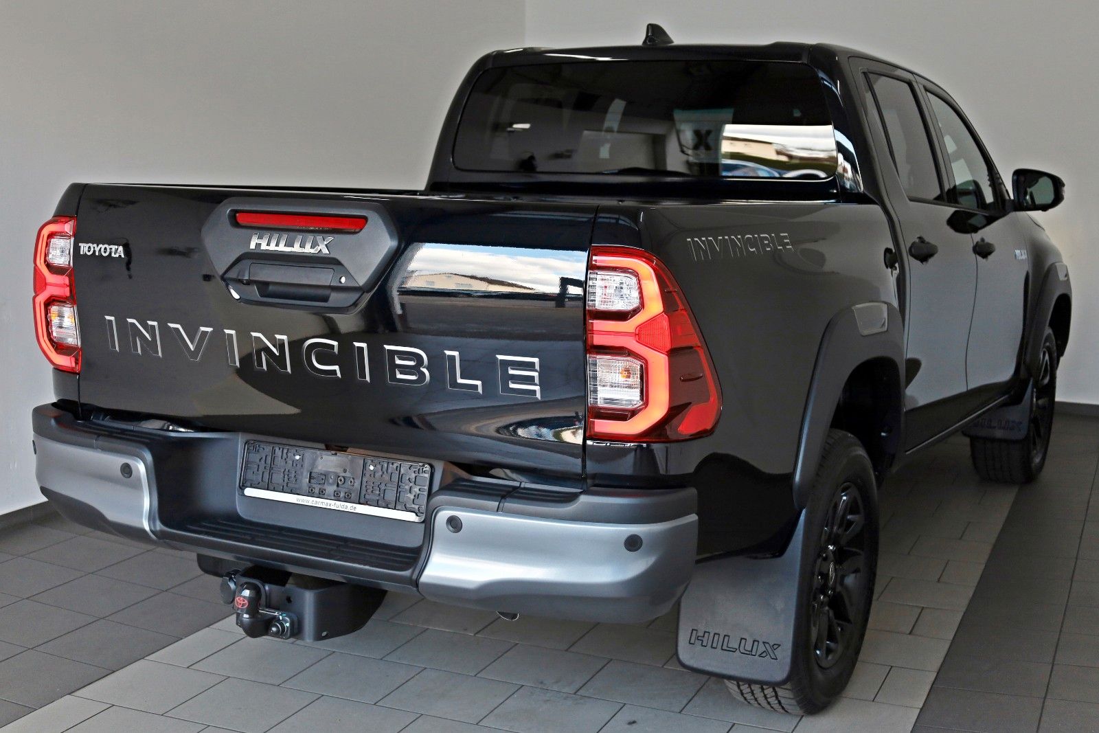 Fahrzeugabbildung Toyota Hilux Double Cab Invincible 4x4,Navi,Kamera,AHK
