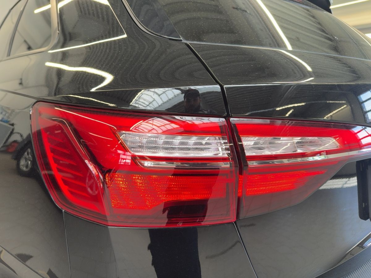 Audi A4 - Bild 14