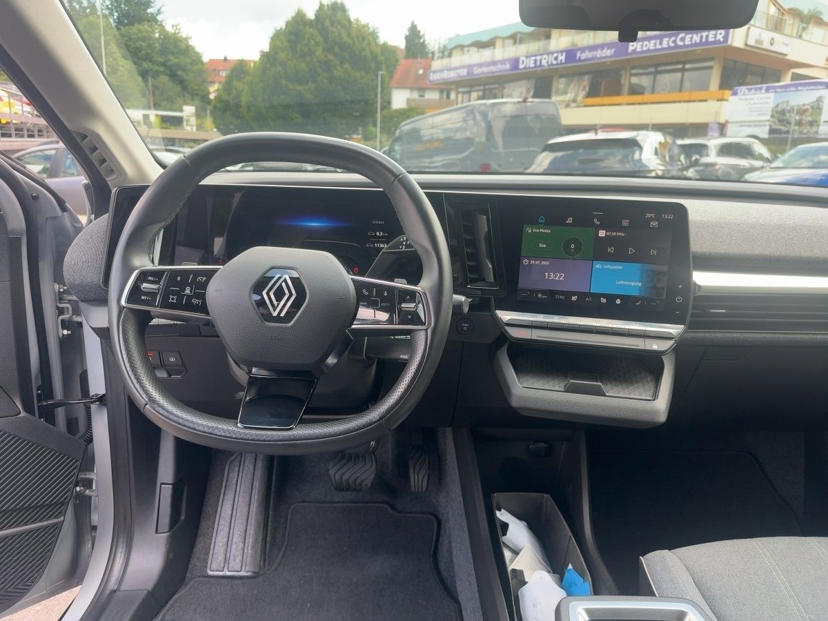 Fahrzeugabbildung Renault Megane E-TECH Megane E-Tech Equilibre EV40 130HP