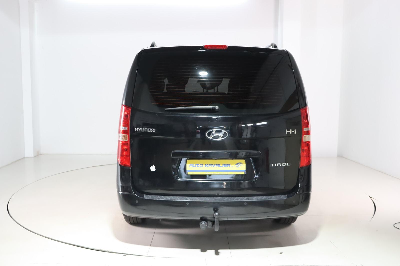 Hyundai H-1 * Standhzg. * Leder 8 Sitze * Travel