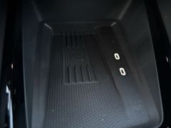 SKODA Octavia Combi 1.5 TSI  Sportline Matrix AHK Gar5