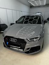 Audi RS3 Neuwage 2.5 TFSI S tronic quattro Sportback  - Audi RS3 Gebrauchtwagen in München