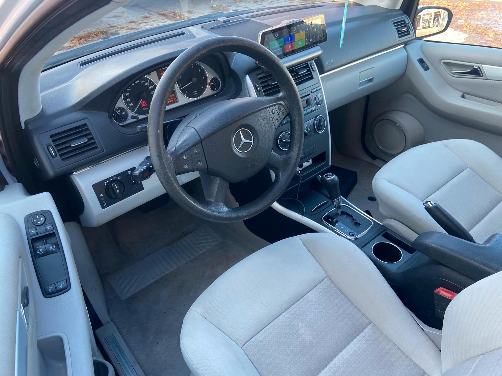 Mercedes-Benz B170 2007 — photo 14
