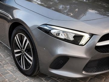 Mercedes A 180 - 3