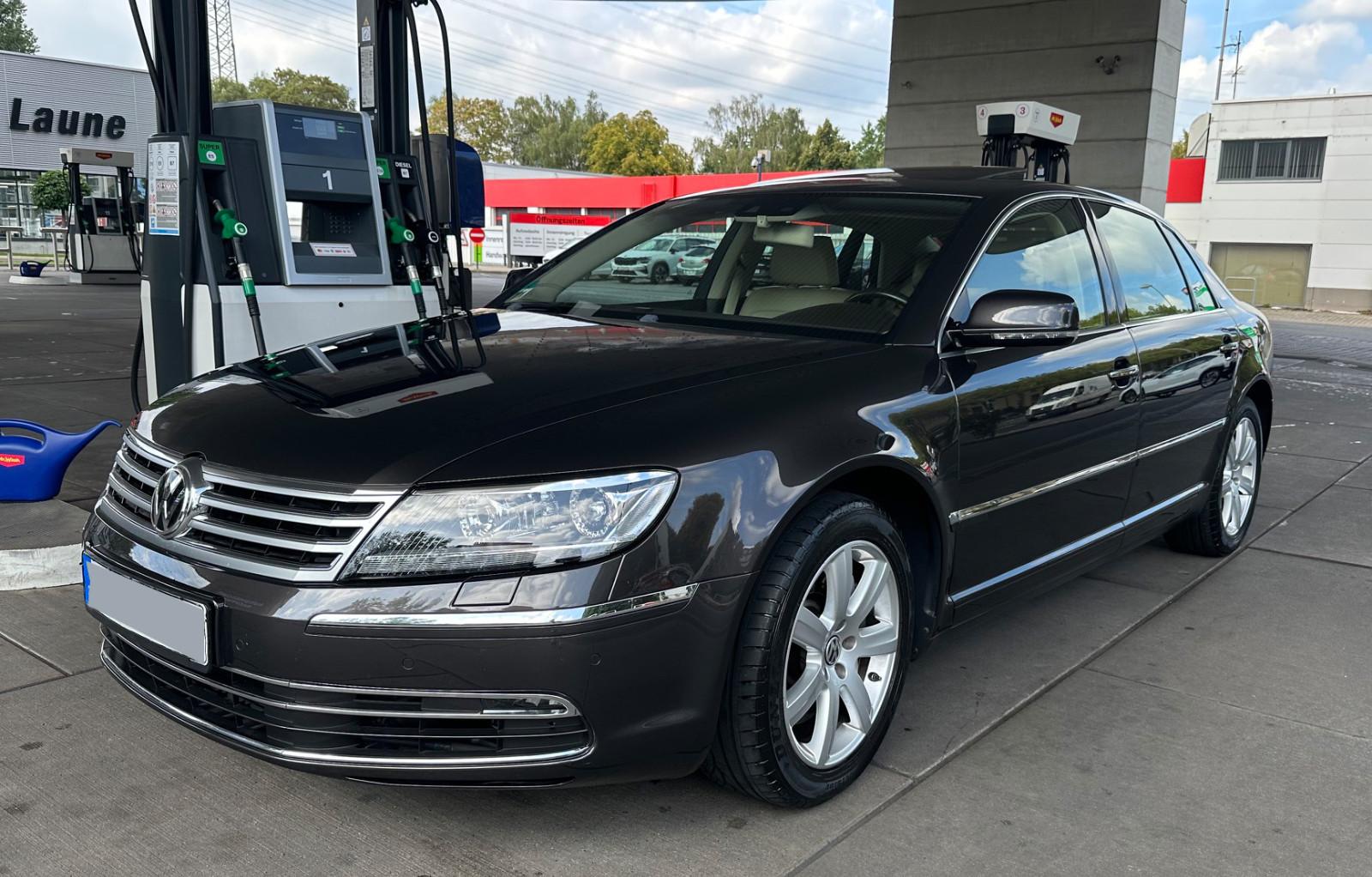 Volkswagen Phaeton 3.0 V6 TDI lang 4MOT. Tiptronic 4-Si...