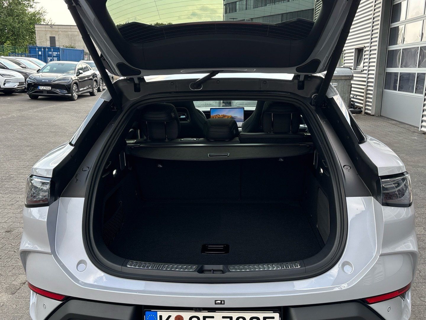 BYD SEALION 7