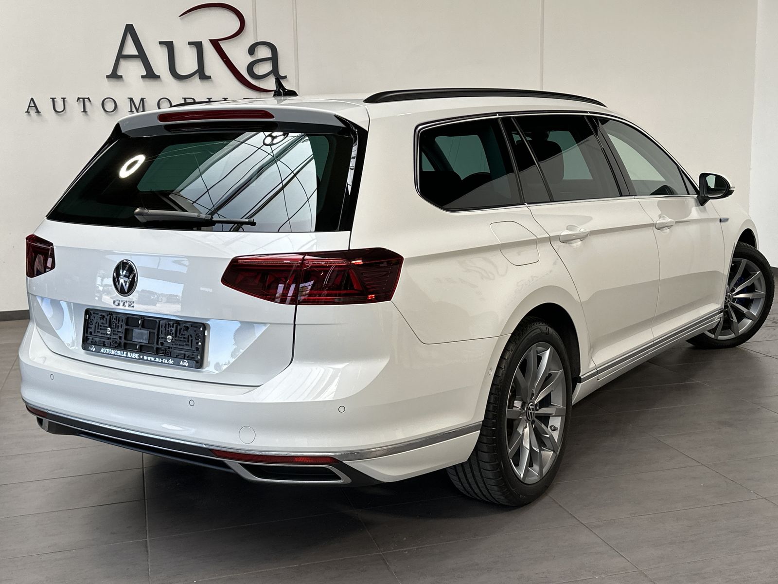 Fahrzeugabbildung Volkswagen Passat Variant GTE R-Line NAV+LED+360°+ACC+18ZO