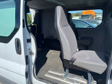 Opel Vivaro - 4