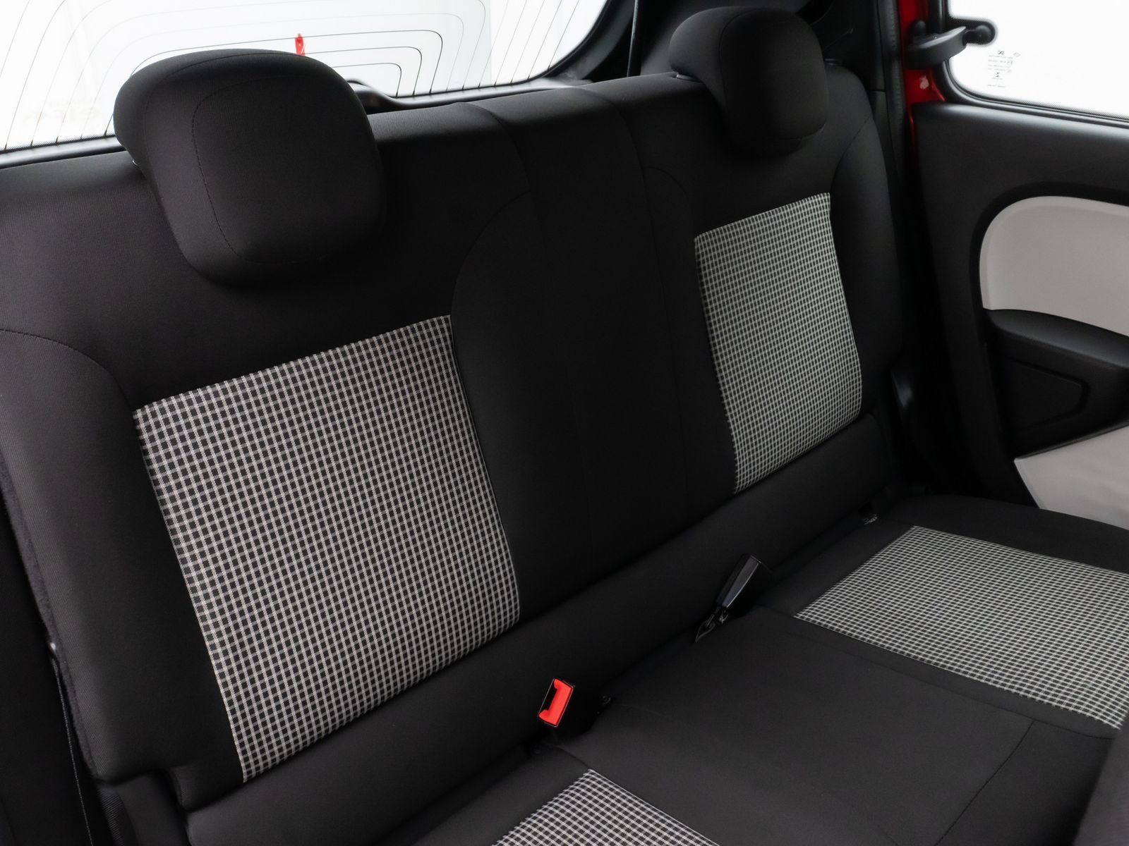 Fahrzeugabbildung Renault Twingo Life Bluetooth USB Tempomat
