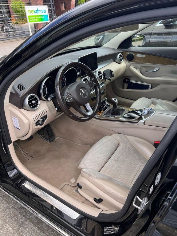 Mercedes-Benz C 220 CDI Premium Plus