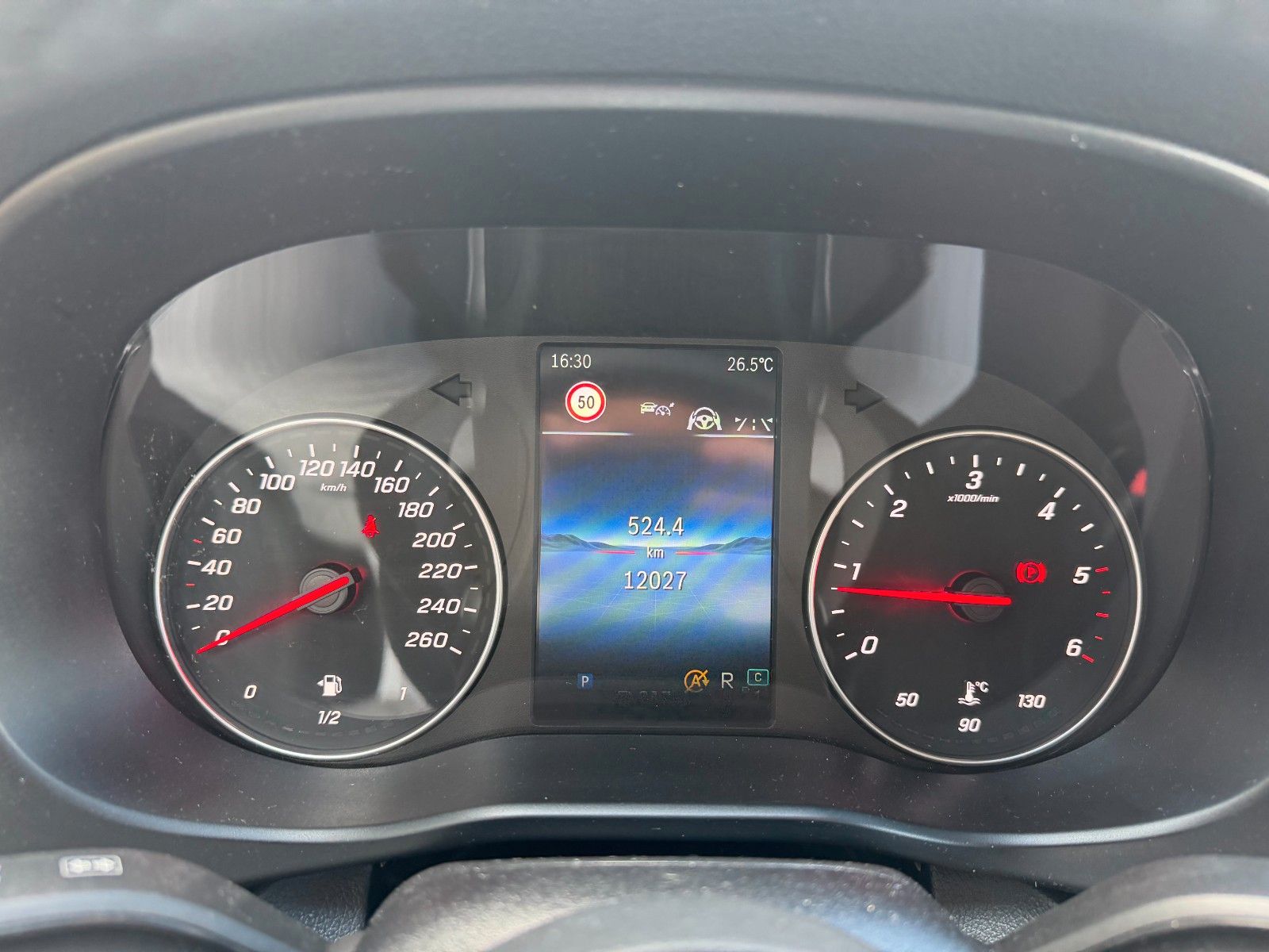 Fahrzeugabbildung Mercedes-Benz Vito 116 CDI 9G Tourer Extral DISTRONIC Stdh AHK