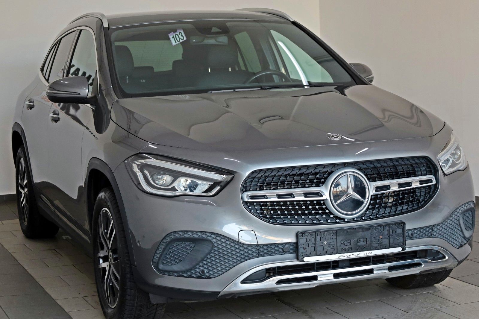 Fahrzeugabbildung Mercedes-Benz GLA 200 Progressive,Leder,Navi,LED,SH,Kamera,AHK