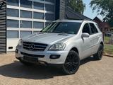 Mercedes-Benz ML 420 CDI 4Matic *RFK*AHK*TÜV* - Mercedes-Benz ML 420 mit Diesel-Antrieb: Automatik