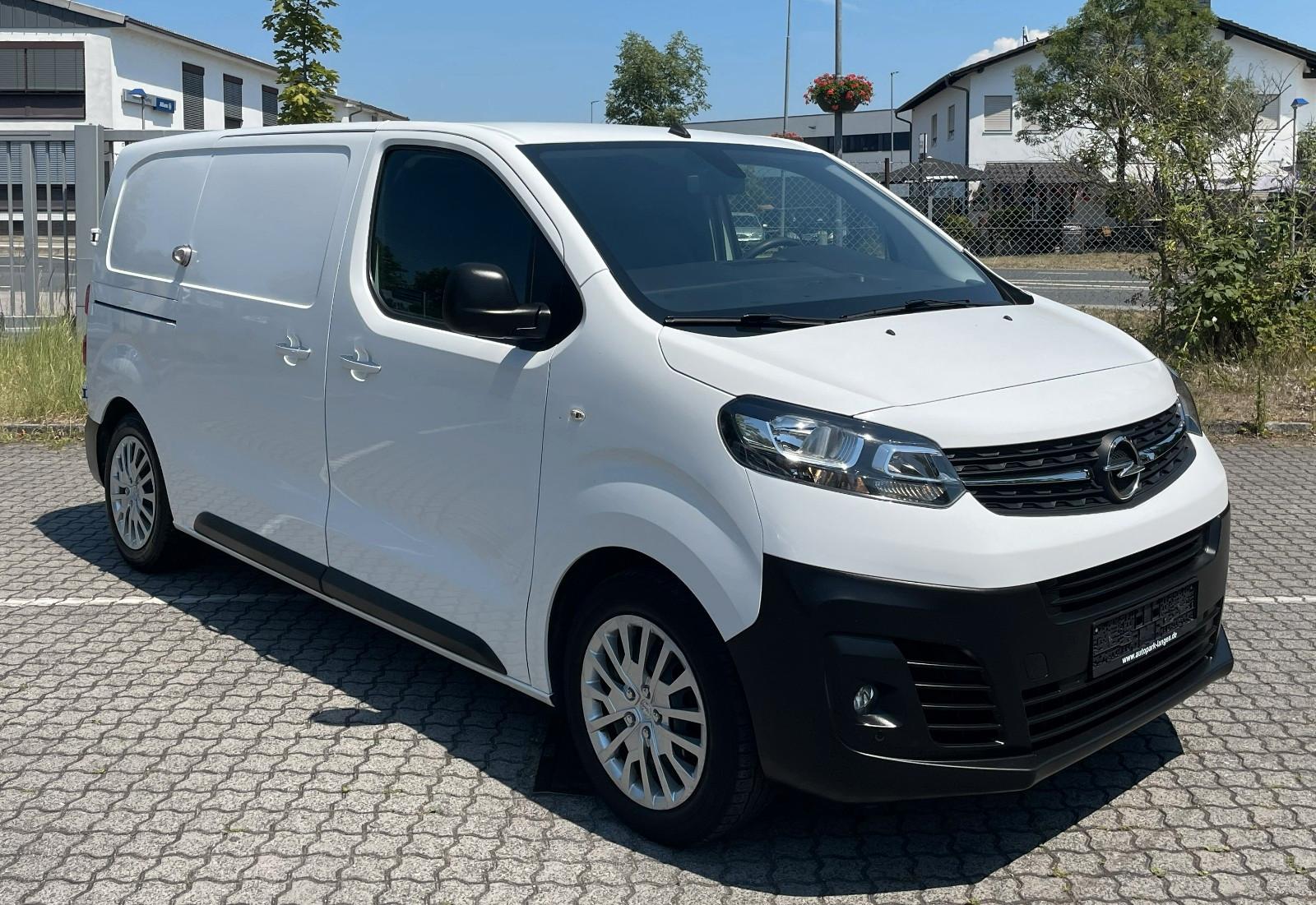 Opel Vivaro L2 WÜRTH Regale Klima 360° Kamera PDC