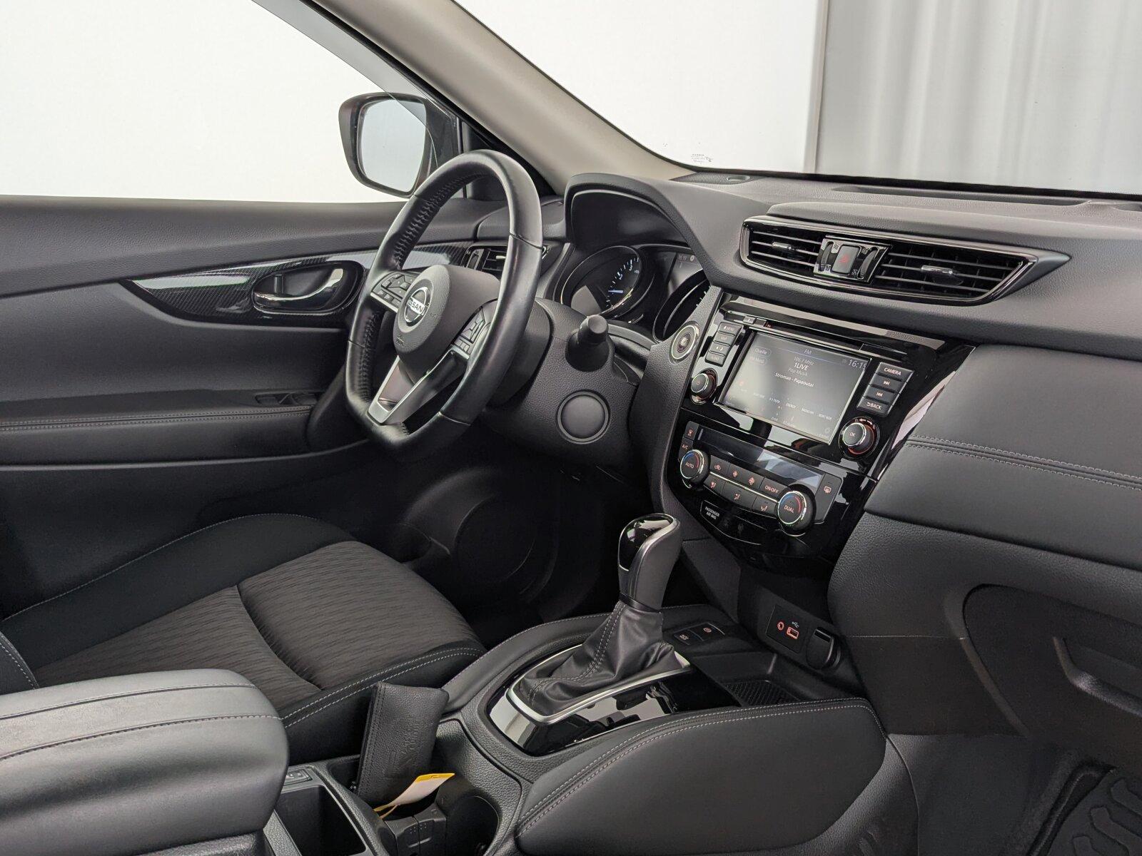 Nissan X-Trail 1.3 DIG-T N-Design LED+NAVI+RFK+SHZ+BC