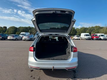 Volkswagen Passat Variant - 8
