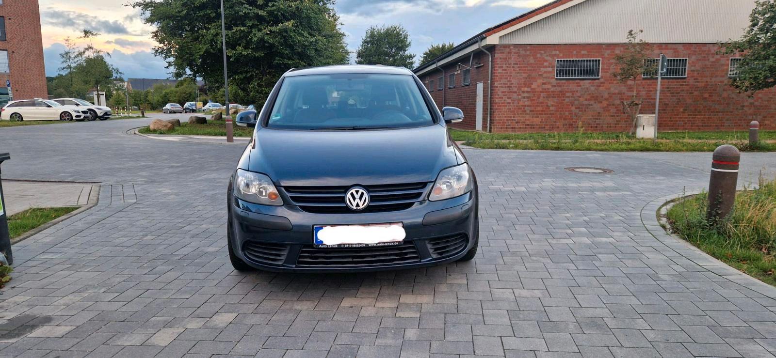 Volkswagen Golf Plus 2006 — interior