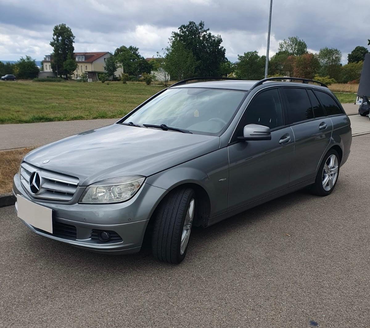 Mercedes-Benz C200, 2010