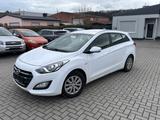 Hyundai i30 Kombi 1.6 CRDi  110 PS  TÜV ... - Hyundai i30 Ps mit Diesel-Antrieb
